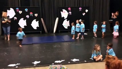 Подвел команду - рассмешил весь зал!