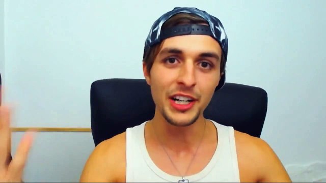 Canciones FAMOSAS que son ESTÚPIDAS #3