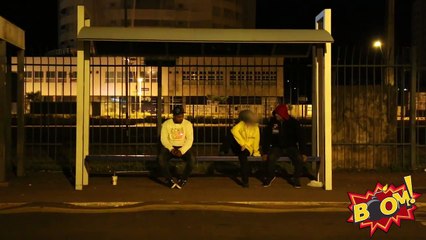 PEGADINHA: Tiro no ponto de ônibus (Bus stop sniper Prank)
