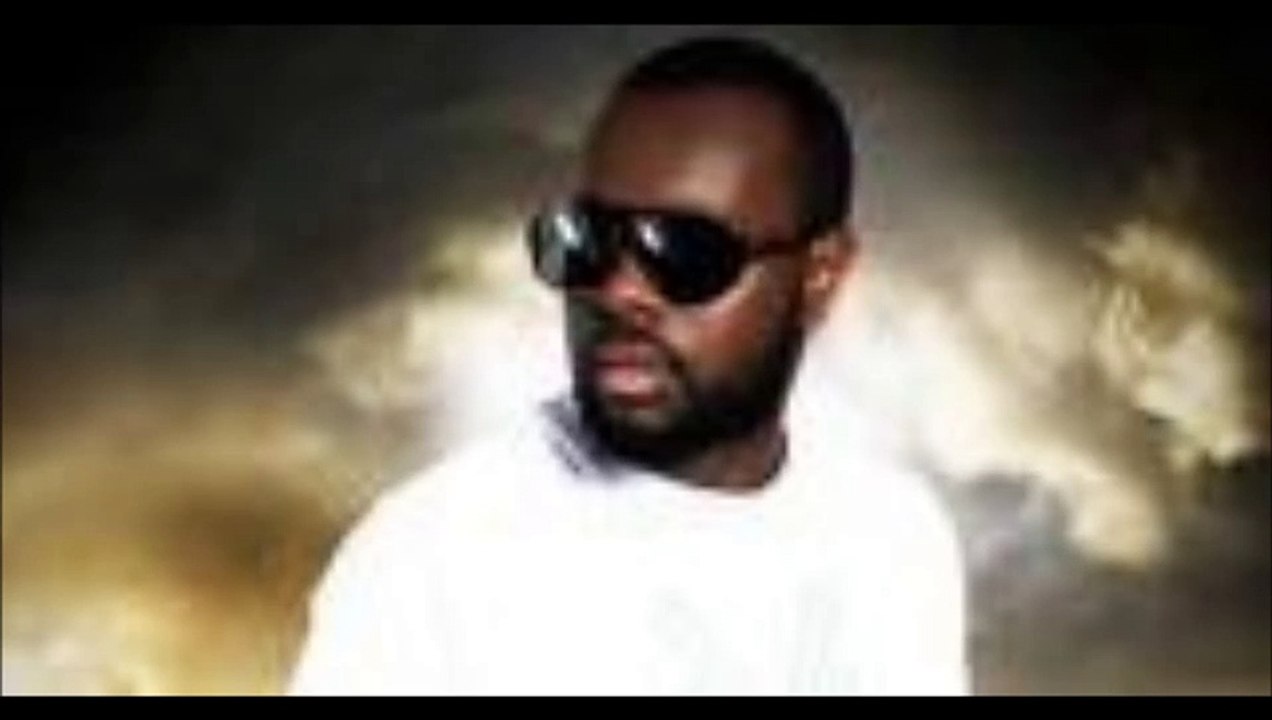 Maitre Gims - Intro(Pilule Rouge)