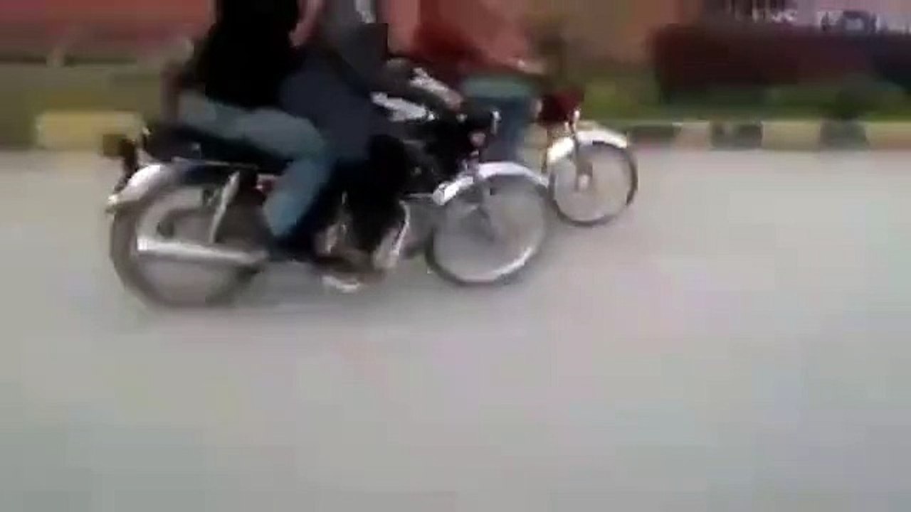 Amazing Pakistani Bikers Stunts 2015
