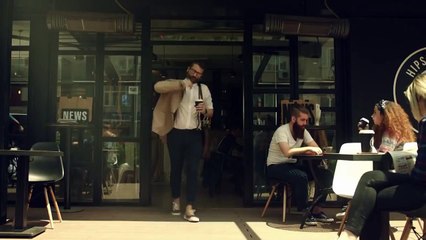Sek Soğuk Kahve İki El Reklamı