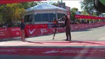 Los kenianos dominan un multitudinario Maratón de Chicago