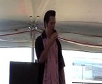 Matt Spaulding sings 'Maybeline' at Elvis Week 2005 (video)