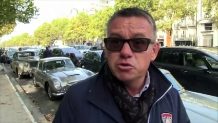 Les Aston Martin de James Bond sur les Champs Elysées