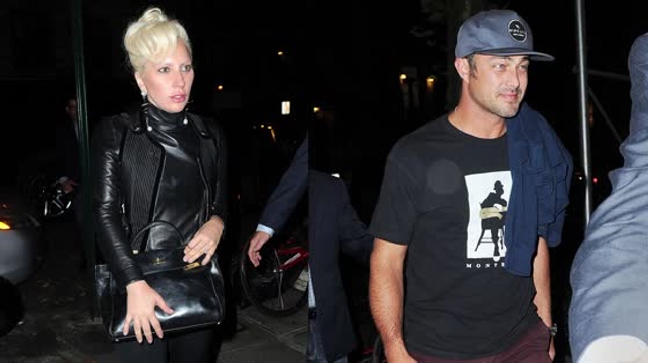 Fresh Faced Lady Gaga Goes On Date With Taylor Kinney