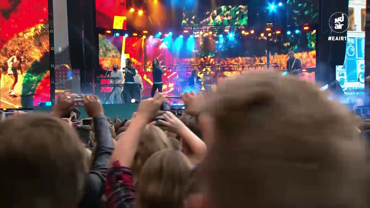 Energy Air 2015: Dodo - Hippiebus