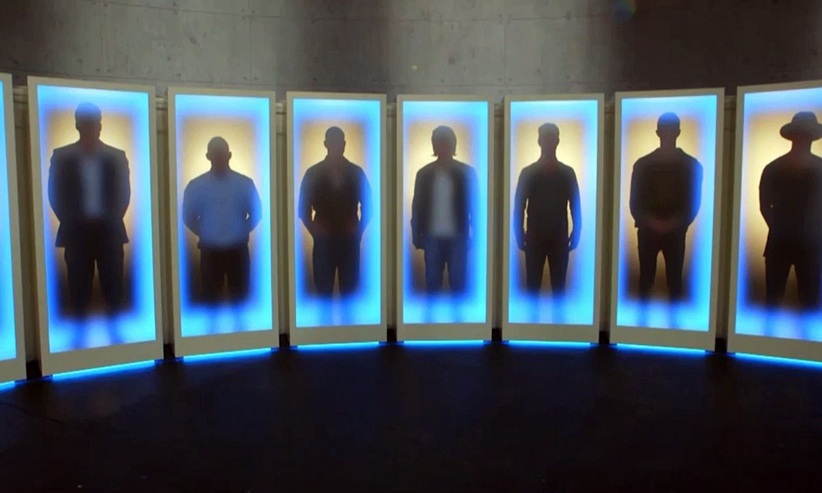 kiss bang love trailer