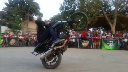 indian bike Stunts