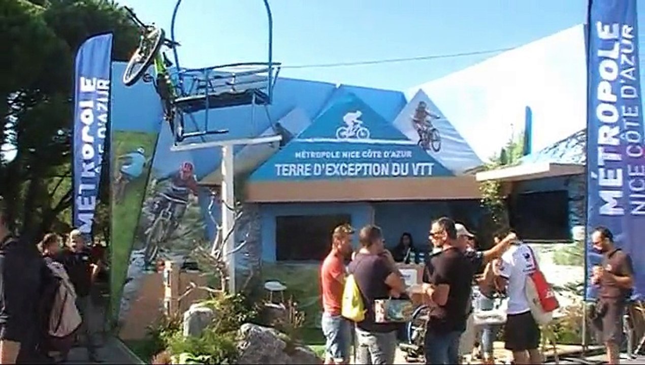 vidéo du roc d'azur à la base nature de fréjus durée 10 minute  en avi 2015