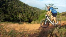Mountain biking , 45 km, 28 bikers, Trilha da Cachoeira do Triângulo, Taubaté, SP, Brasil, 28 amigos, parte(15)