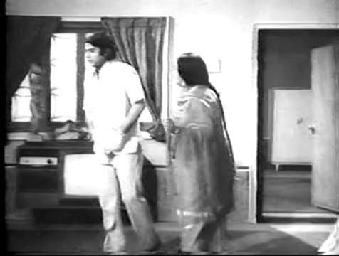 FILM STAR SHAHID. AALIYA. SULTAN RAHI & OTHERS - FILM. BABUL QADQAY TERAY ..... Shahid Lovers Circle