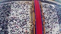 Se odiate il traffico della vostra città, non avete ancora visto quello che succede in Cina...