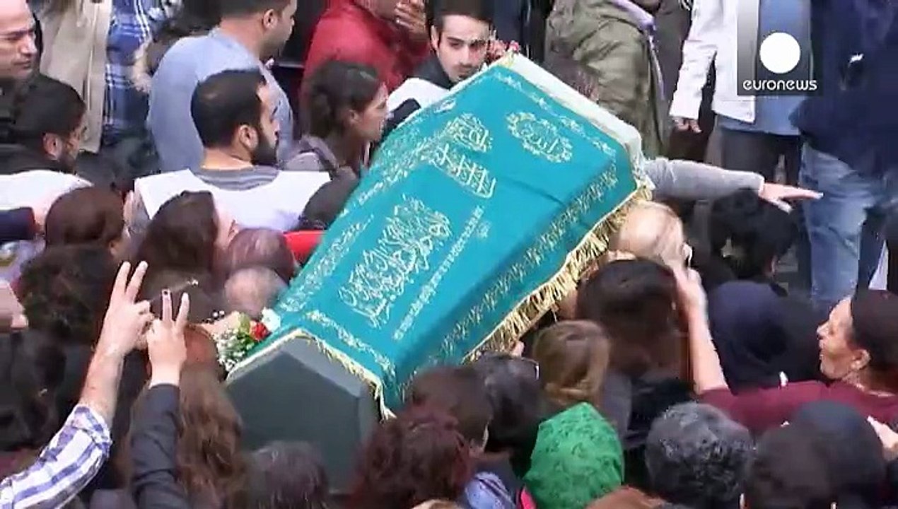 Türkei: Regierungschef kündigt Identifizierung von Ankara-Attentäter an