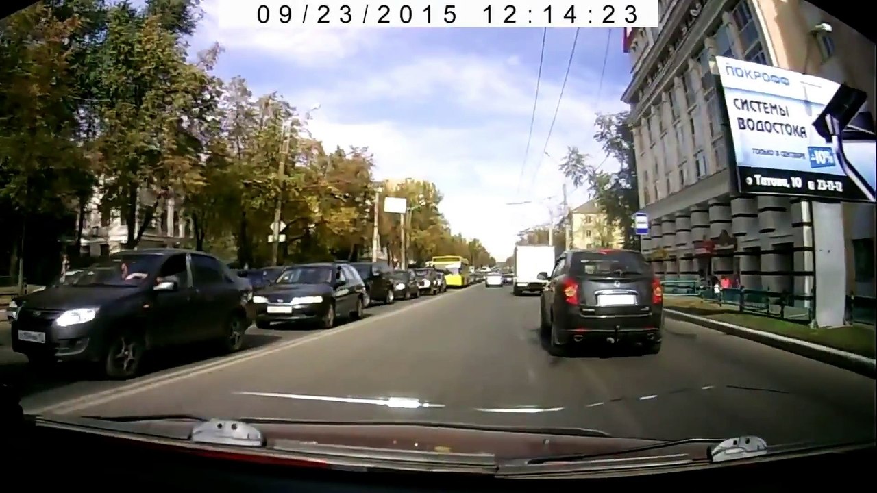 La moto çà s'apprend en moto-école et non tout seul comme un grand