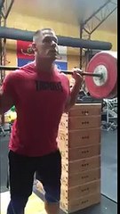 When life weighs you down and it feels like you're being crushed ... pause, regroup, and get back up! #NGU @TapouT