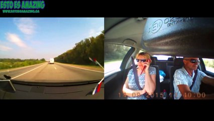 Choque Fatal - Vehiculo Partido En 2