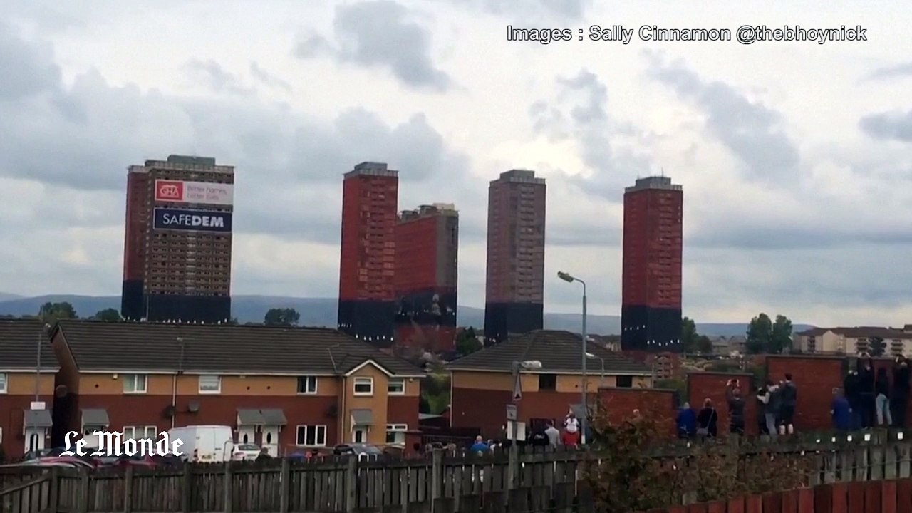 Six immeubles réduits en poussière lors d'une démolition controlée à Glasgow