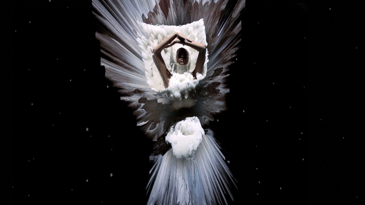 Lee Alexander McQueen, 1969 - 2010: Fashion Film - Nick Knight / Edward Enninful / Alexander McQueen