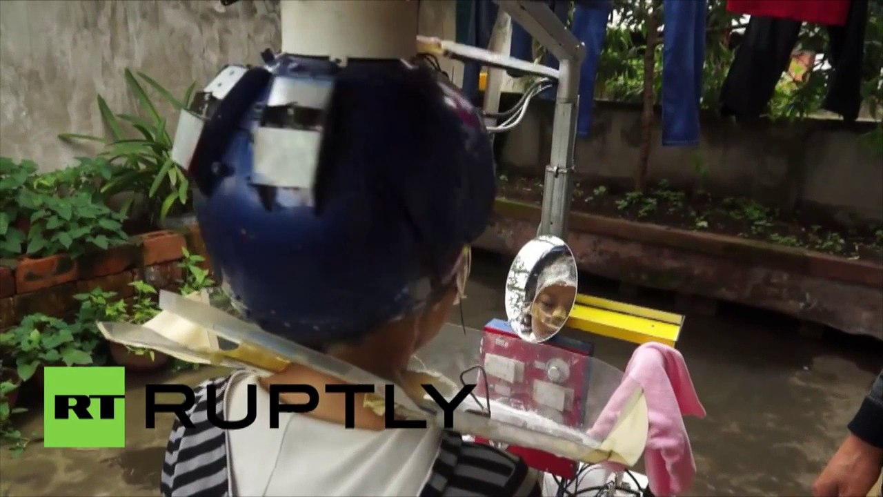 Un chinois créatif présente son «lave-cheveux» automatique après 16 ans d'expérimentations