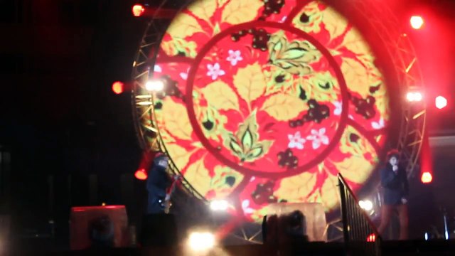 «Калинка» - фрагмент. А. Бон и гр. «Роджер» (Мурманск, 3.10.2015) (Яна Наполова)