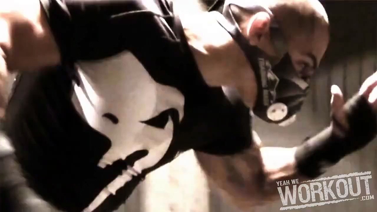 Boxing like a monster beast ! You will be really scared !