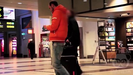 Başkasının Cüzdanını Alan Birini Görseniz Ne Yaparsınız? (Tr Altyazılı)