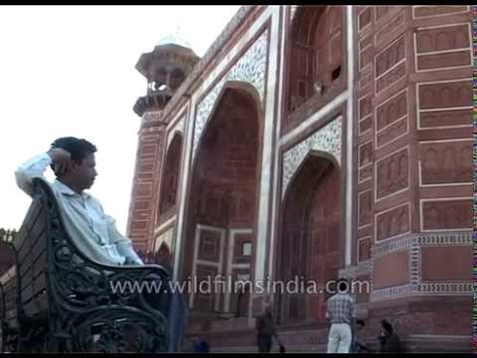The Darwaza-i rauza: gateway to the Taj Maha, Agra