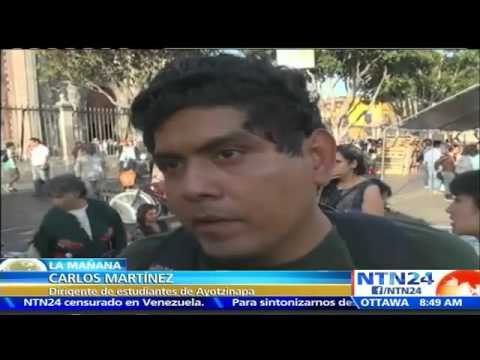 Padres de los 43 normalistas de Ayotzinapa inician huelga hambre tras cumplirse un año