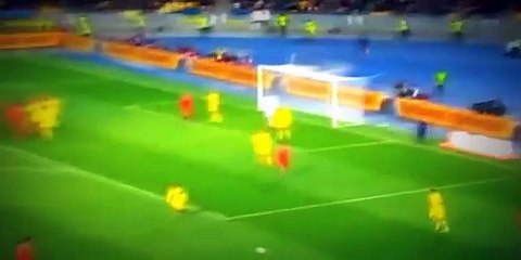 Espectacular jugada entre Isco y Thiago - Gol anulado a San José Ucrania vs. España
