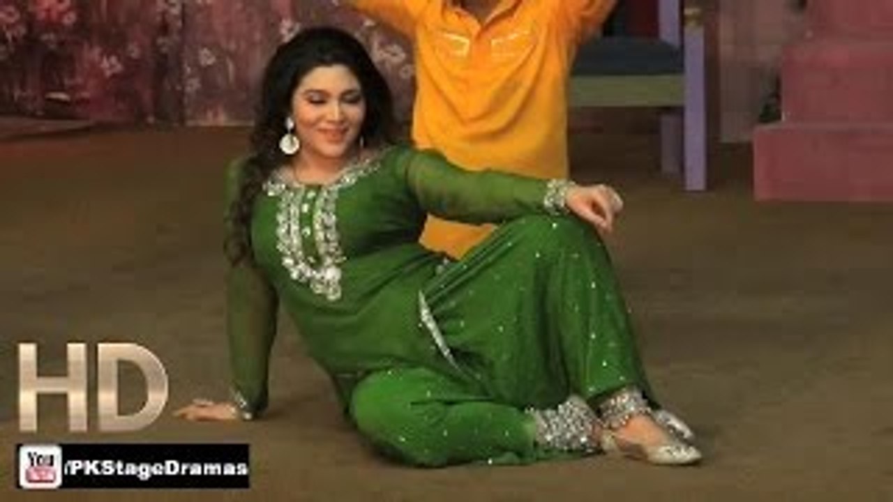 KHUSHBOO PUNJABI STAGE MUJRA 2015 - PAKISTANI MUJRA DANCE