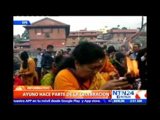 Miles de mujeres se dan cita en Nepal para encontrar esposo mediante particular ritual