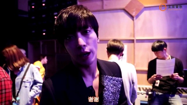 20151012_Behind THE SHOW-CNBLUE CUT