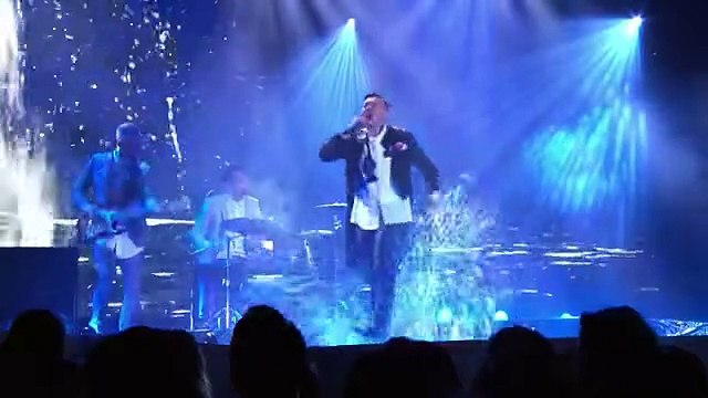 Filipino- Australian Cyrus Villanueva