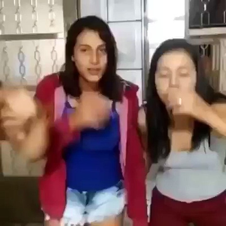 Alors elle, elle ne tient pas du tout l'alcool