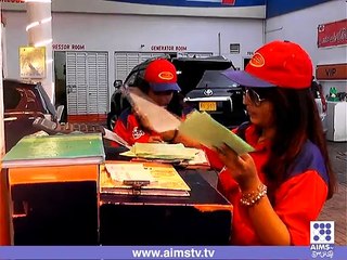 کراچی کے پیٹرول پمپ پر خواتین کی اجارہ داری