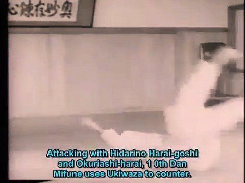 Un maitre du judo explose littéralement un élève de très haut niveau