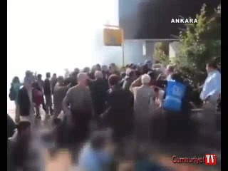 Ankara'daki patlamada yeni görüntüler: Polis böyle gaza boğdu