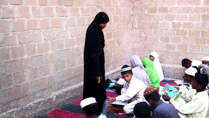 Humaira Bachal: Empowering Education in Muaach Goth, Karachi 🌟