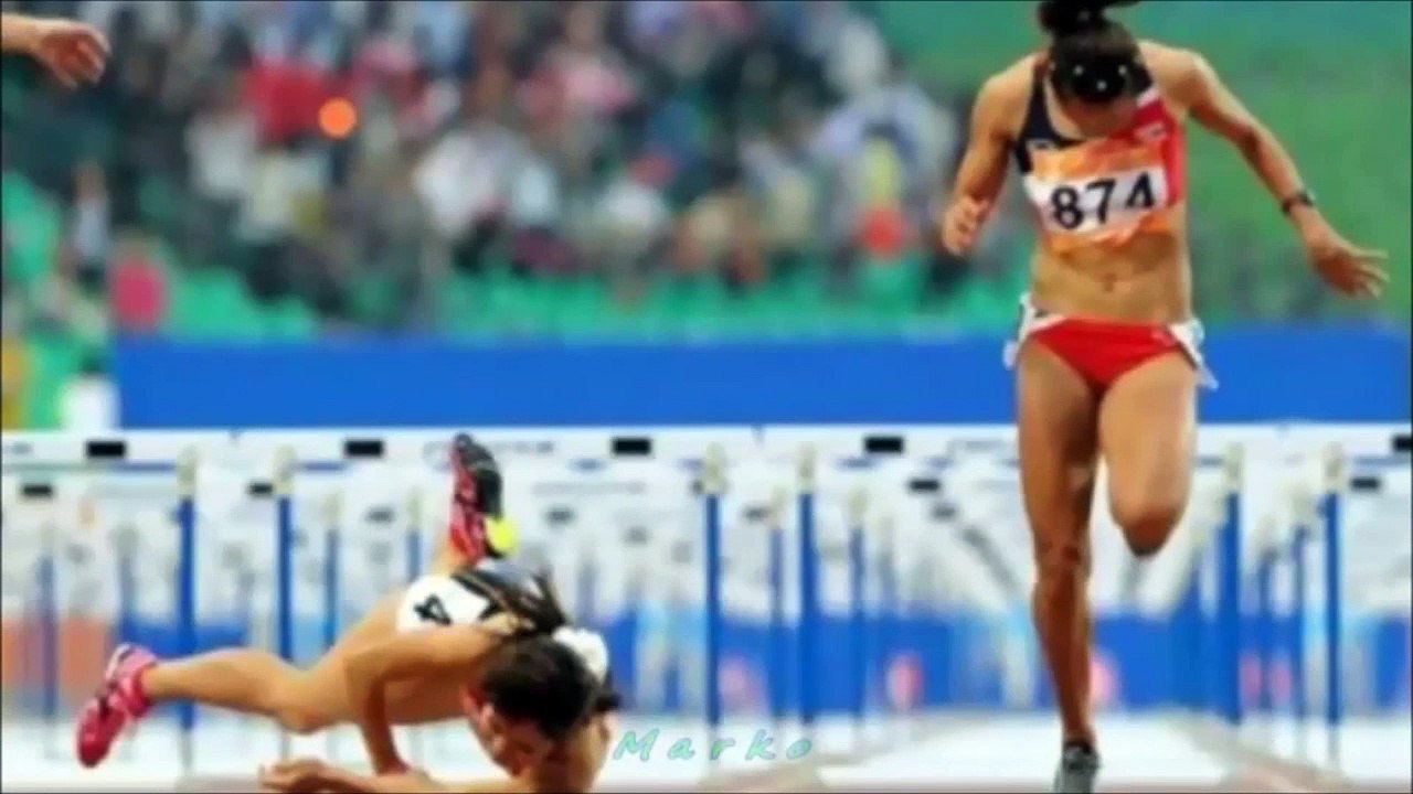 Girl Fails Oops Right Moment Pics Compilation