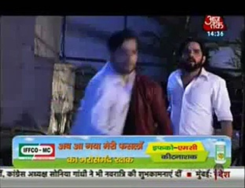 shagun ne kiya Suicide ka natak jis mein jagte jagadte Gira diya Ishita ko Uperi maali se - 13th October 2015 - Yeh Hai Mohabbatein