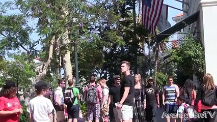 Đã phát hiện ra thanh niên nguy hiểm bẩn bựa trơ trẽn nhất hệ mặt trời ...