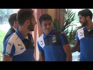 下载视频: Roma - Renzi incontra la Nazionale Italiana di calcio (13.10.15)