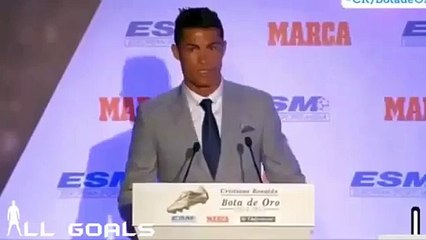 Cristiano Ronaldo with Golden boot 2015 - vidéo HD