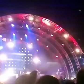 «Supremacy» - фрагмент. А. Бон и гр. «Роджер» (Мурманск, 3.10.2015) (olven_97)