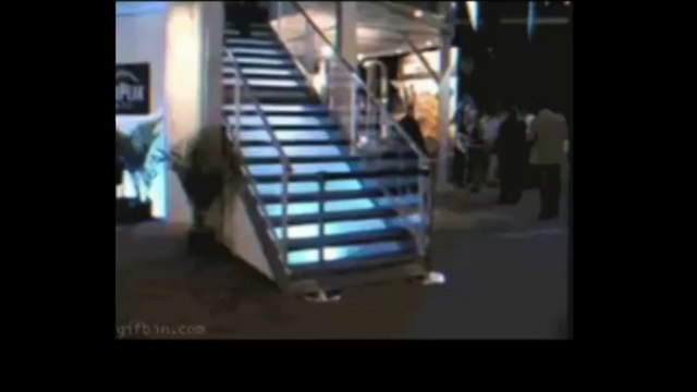 Очень смешные эпизоты из жизни. Выкрутились. Смотреть всем!