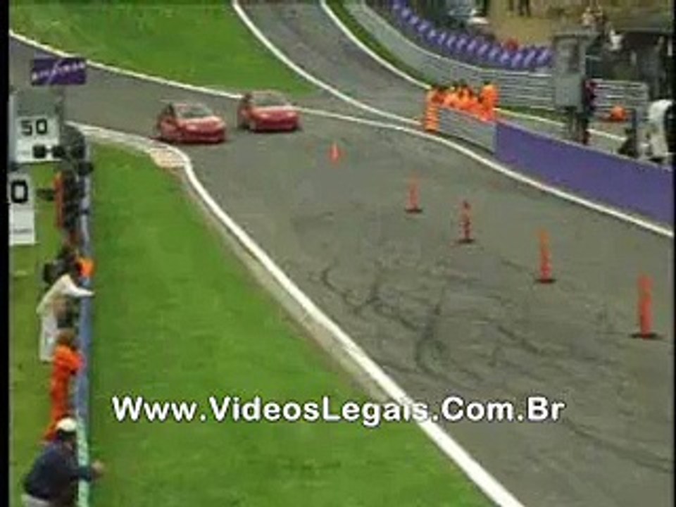 Cara Aksi Stunt Kereta Power dan Stylo - YouTube
