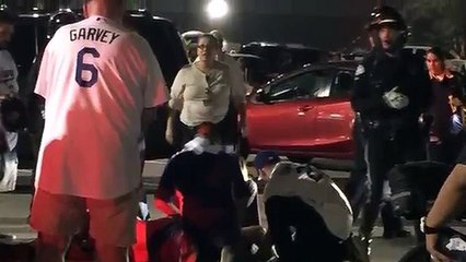 Mets fan critically injured after fight in Dodger Stadium parking lot