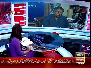 What a beautiful Personality and voice of Nusrat Fateh Ali khan.Hassan Nisar