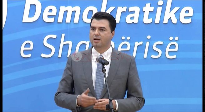 Ceremoni në 15 vjetorin e ndarjes nga jeta, PD përkujton Ali Spahinë- Ora News- Lajmi i fundit-